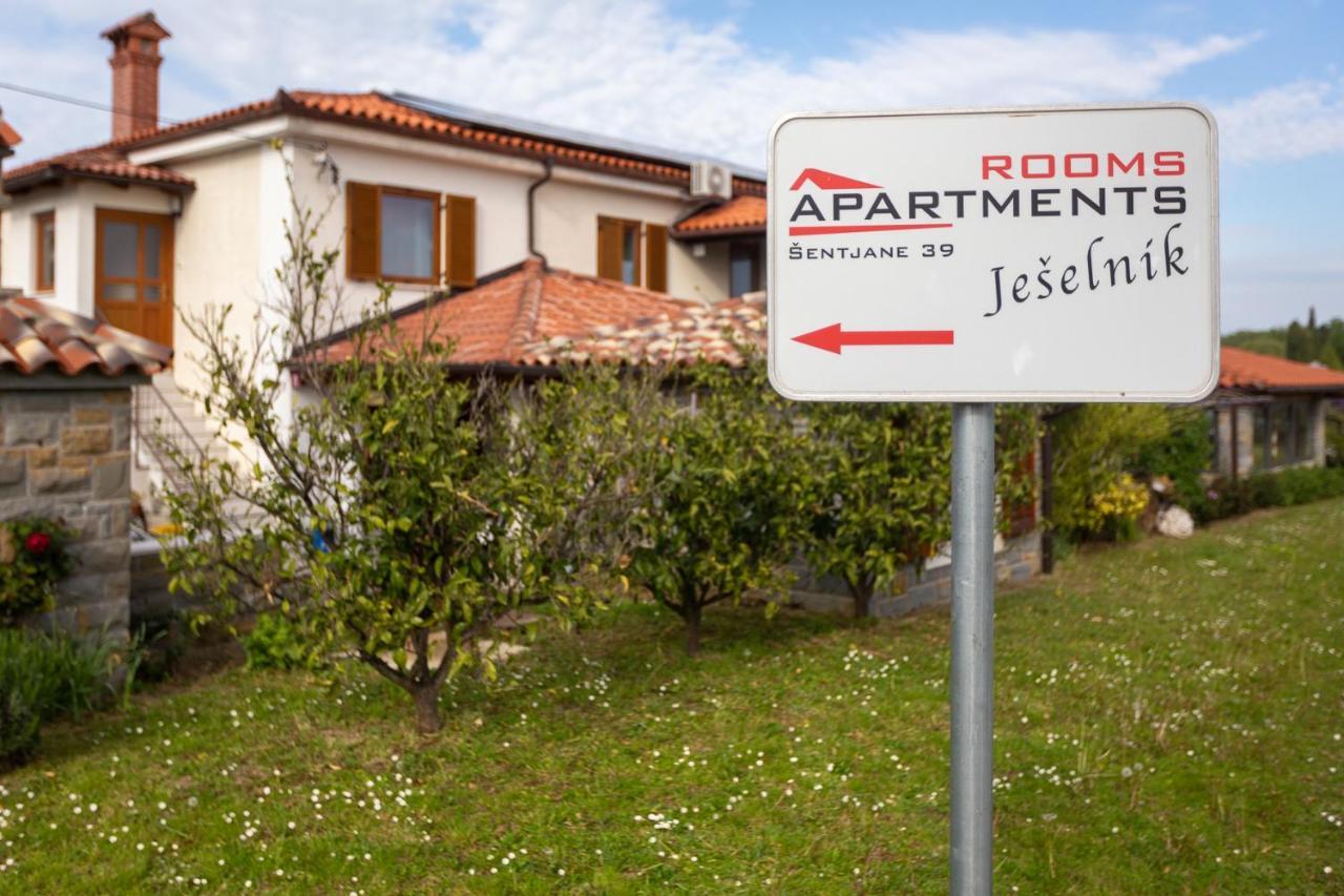 Apartments And Rooms Jeselnik ポルトローシュ エクステリア 写真
