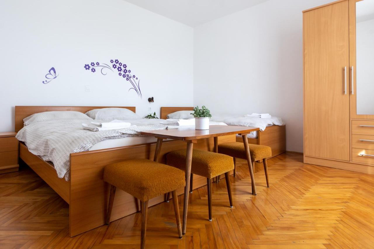 Apartments And Rooms Jeselnik ポルトローシュ エクステリア 写真